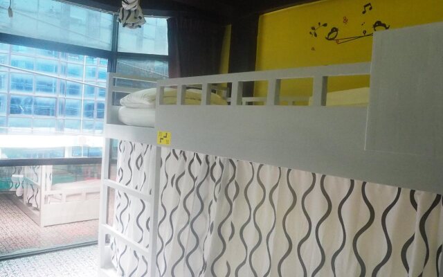 Me U Hostel