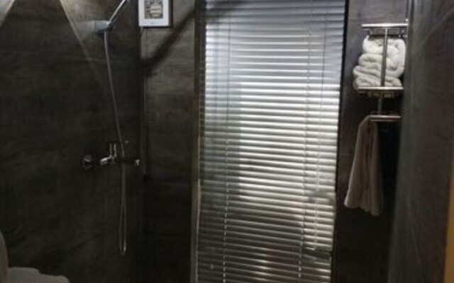 Beijing Heshe Courtyard Hotel