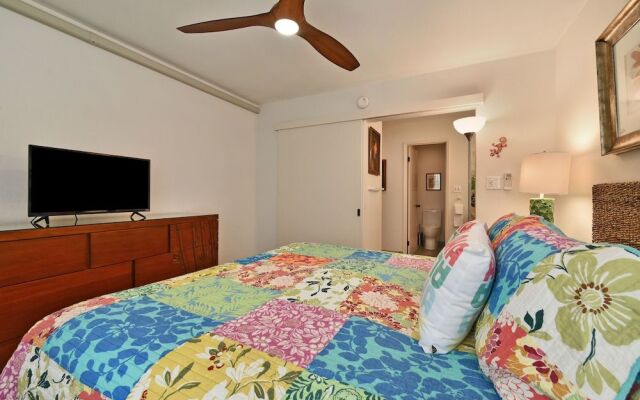 Napili Point B5 by RedAwning