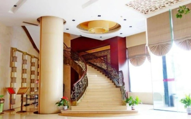 Shanghai Paradise Hotel