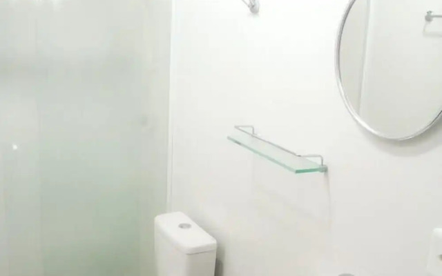 Nomades Riverside - Adventure Hostels & Coworking