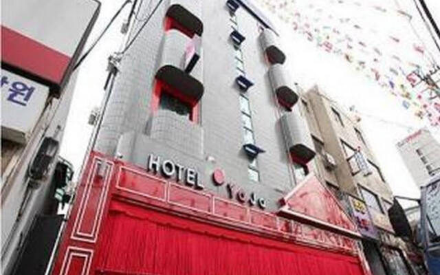 hotelImage