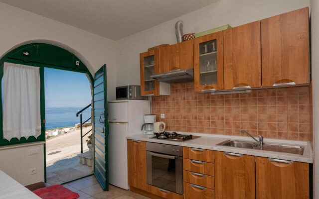 Stunning Home in Makarska With Wifi and 2 Bedrooms