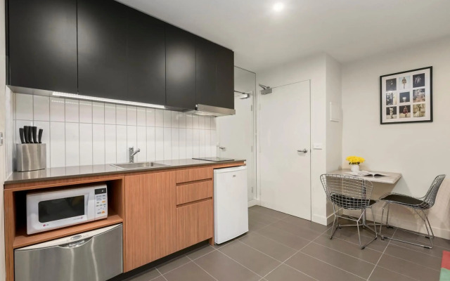 Plum Carlton Serviced Apartments