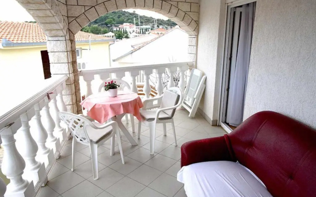 Apartment 3a, First Floor
