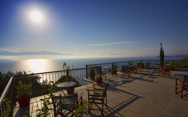 Aliki Hotel