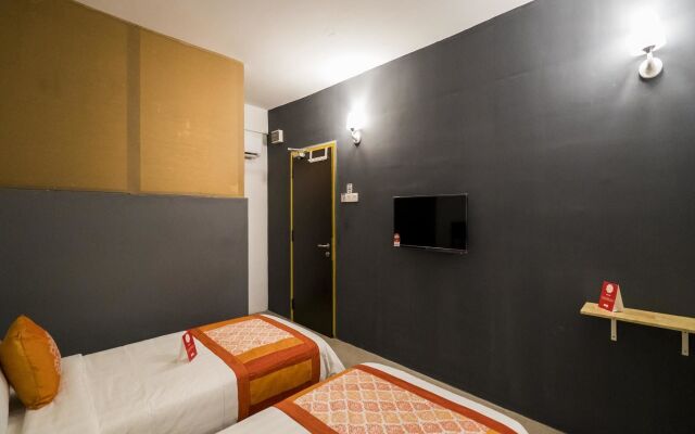 OYO Rooms Jalan Kuchai Maju 11