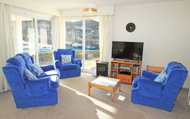 Glaslyn Harbour Views