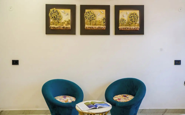 ELIVAAS Ivory Estate Pet-friendly Farm