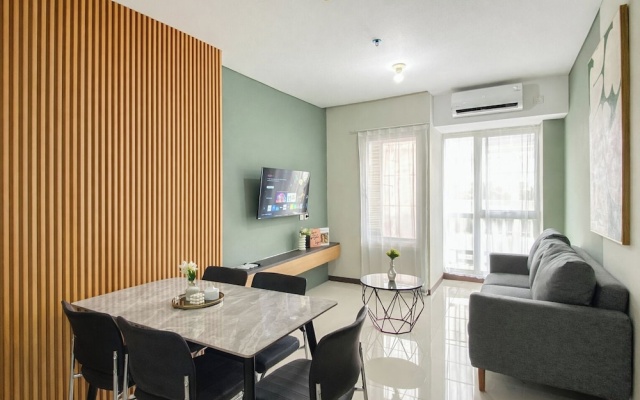 Tranquil 2Br For 6 Pax At Nifarro Park Apartment – Guest Rooms – Jakarta