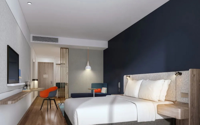 Holiday Inn  & Suites Qingdao Jinshui by IHG