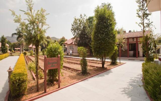 Tiger Den Resort