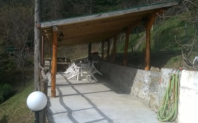 Holiday Apartment Carpe Diem Colognora Di Pescaglia Red Apartment