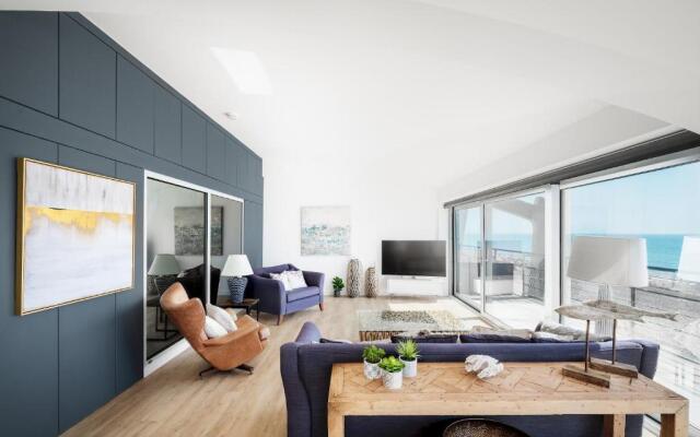 Modern beach apartment