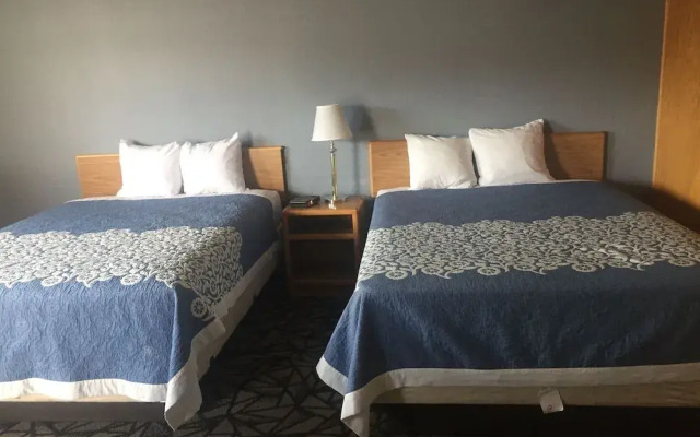 Tomahawk Motor Lodge By OYO Riverton US-26