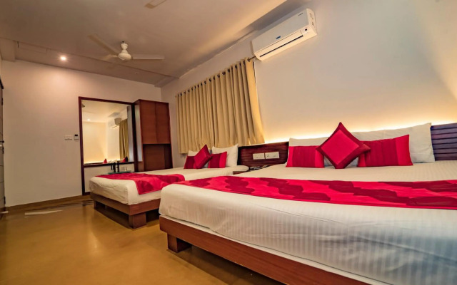 Uddhav Vilas Hotel