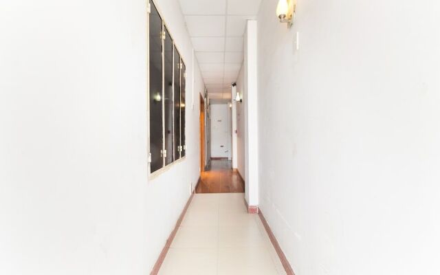 Phuong Hai Quynh by OYO Rooms