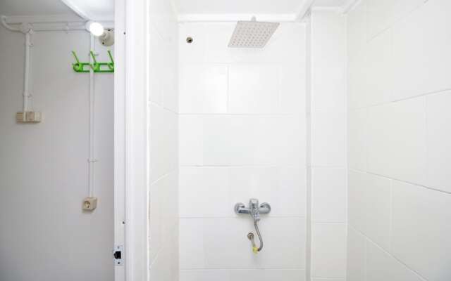 Airy Eco Syariah Kampung Bali Tiga Puluh 15 C Jakarta