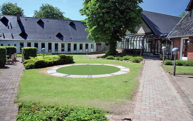 hotelImage
