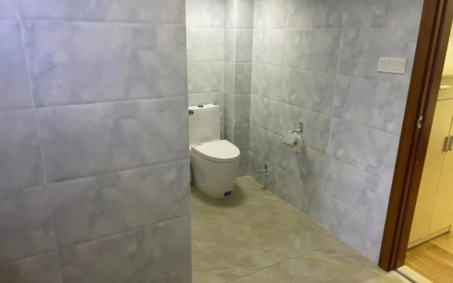 YOYO International Apartment