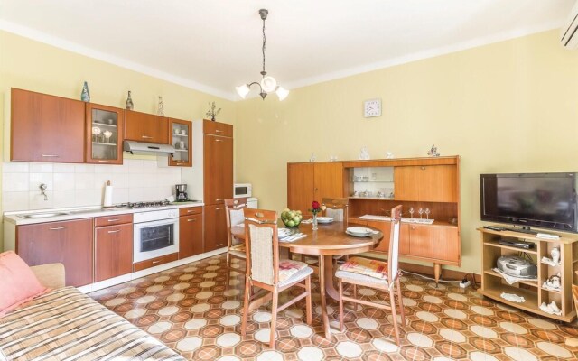 Awesome Apartment in Pula With 2 Bedrooms and Wifi