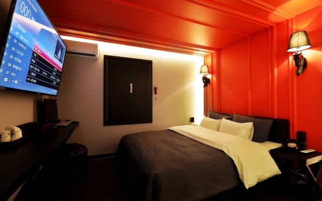 A-vant Hotel