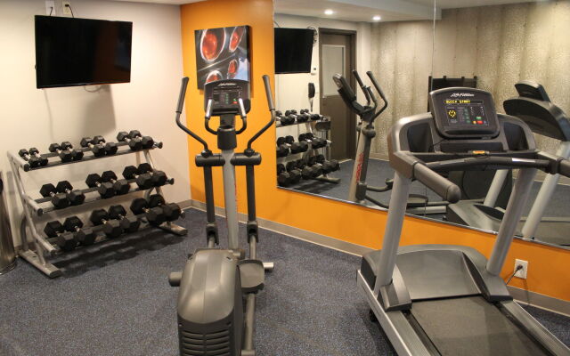 Best Western Plus Bowling Green