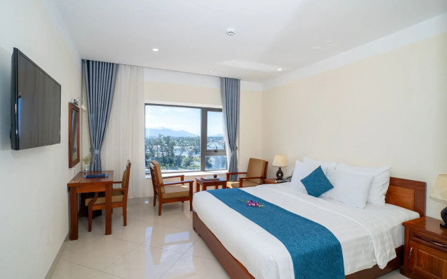 Navy Hotel Cam Ranh