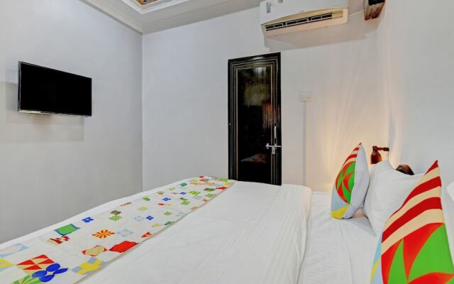OYO 10906 Home Modern 1BHK Baga