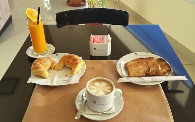 Hotel Costanera del Sur