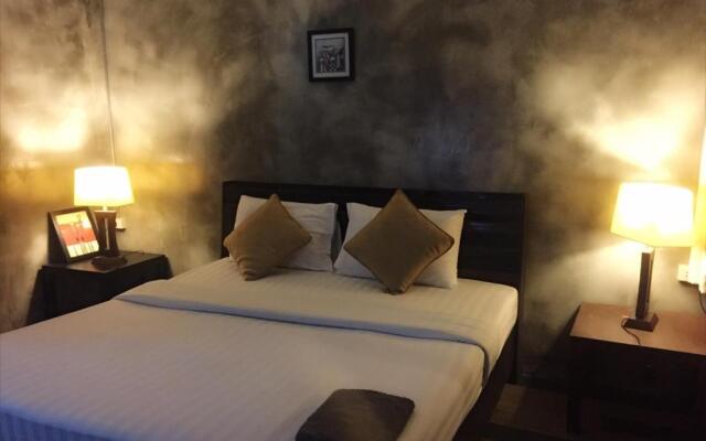 Crescent Bay Resort