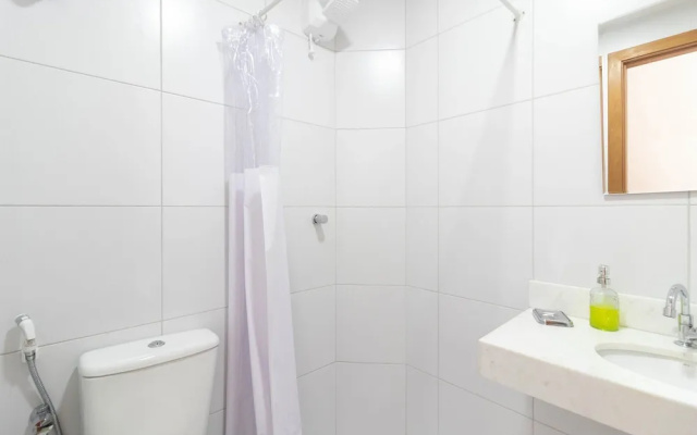 BR06 Quarto e Sala - 550m Praia da Barra