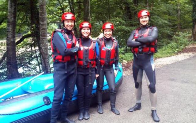 Rafting Camp Tara Center Tri Vodenice