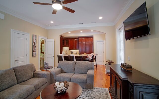 Beautiful 3BR Townhouse in Downtown