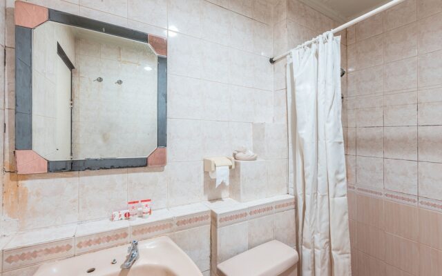 Hotel Capitol by OYO Rooms