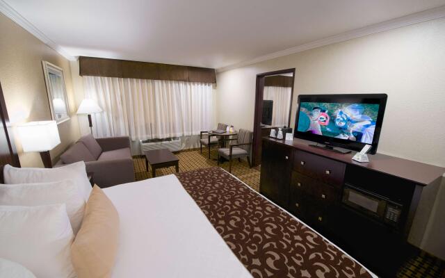 Best Western Plus Orchid Hotel & Suites