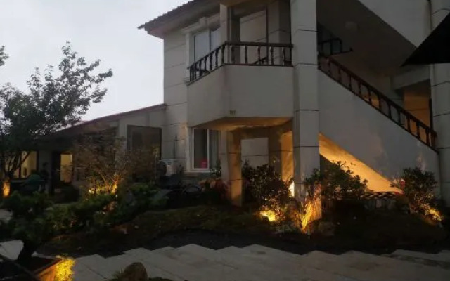 Yuanye Yunshu Hostel