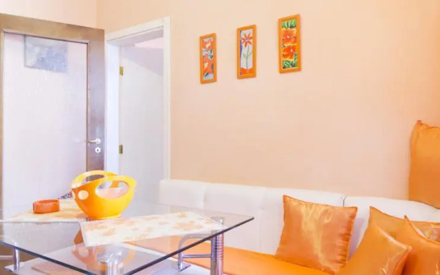 Orange Flower Apartments