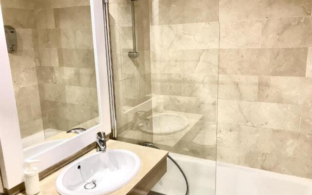 Marbella Beachfront - Apartment With sea views B1