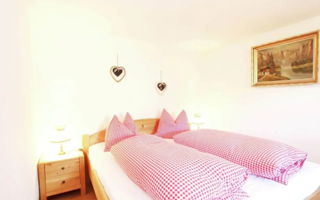 Cozy Chalet in Niederndorf bei Kufstein near Ski Area