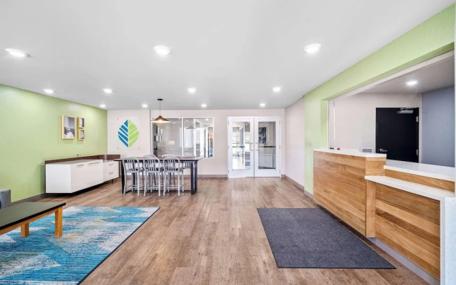 Woodspring Suites Fort Myers - Cape Coral