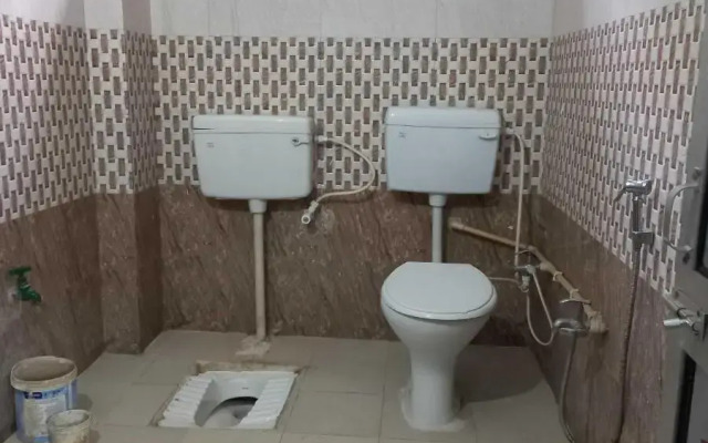 OYO HOME 93217 Atithi Geust House