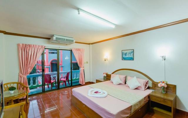 Pichnaree Guest House