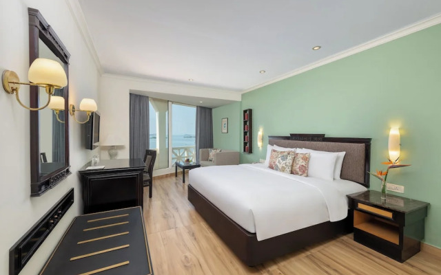 Vivanta Ernakulam, Marine Drive