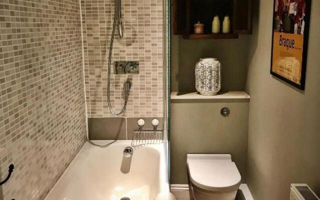 Flat 4, York Terrace