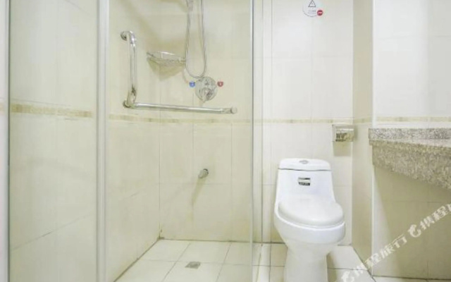 OYO Panzhihua Yida Hotel – Bathroom – Panzhihua
