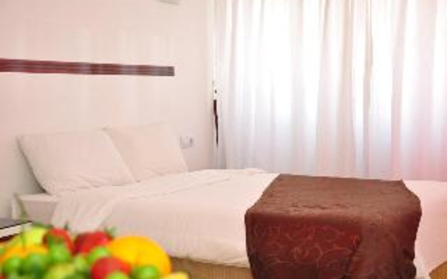 Lara Atalla Hotel