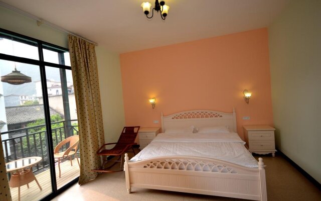 Shanshan gap Year Hotel