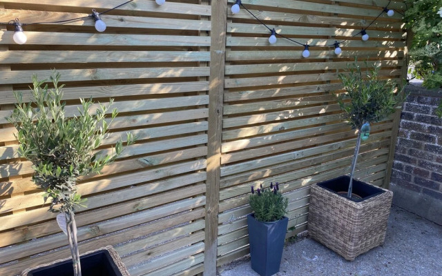 Stunning 2-bed Self Contained Oasis in Eastbourne