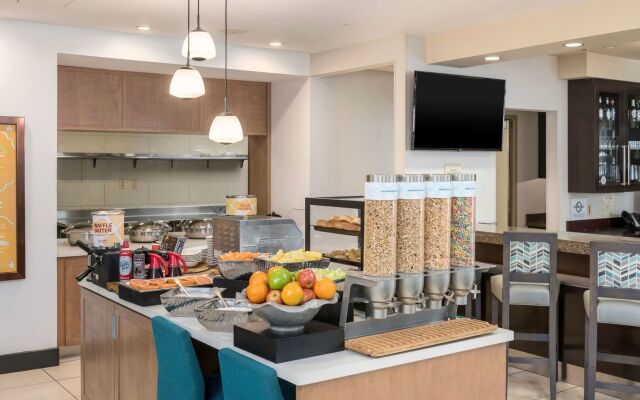 Hilton Garden Inn Silver Spring White Oak